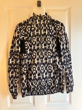Lululemon Womens Windbreaker Pullover Hoodie